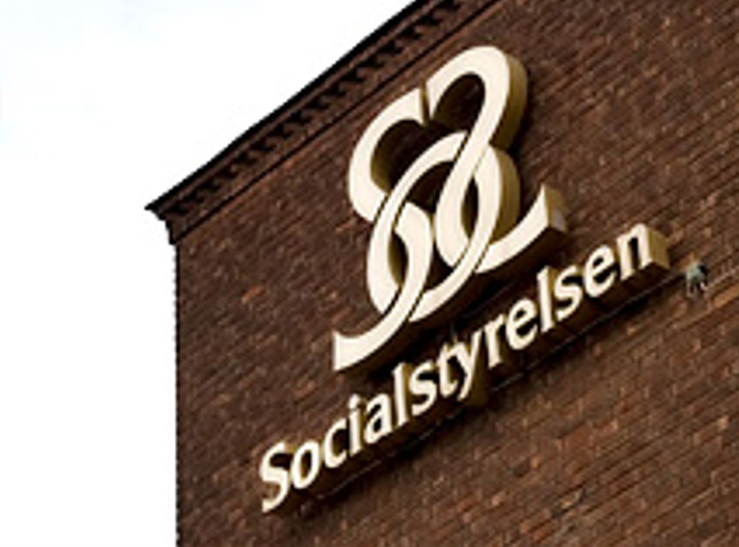 Socialstyrelsen logotyp på byggnad