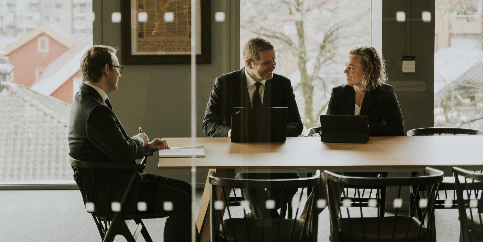 2255 Mina Lundby Michaelsen Thomas Sando Andreas Reitan SAN 00160 %281%29