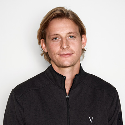 942 555 Ludvig Vesence 400