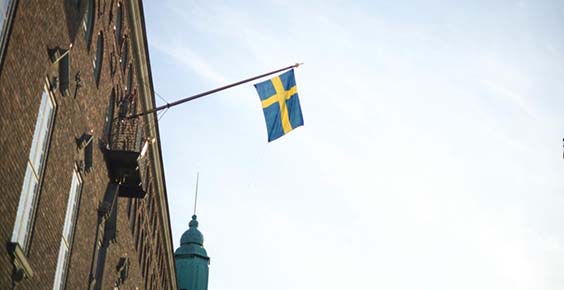 430 svensk flagga unsplash