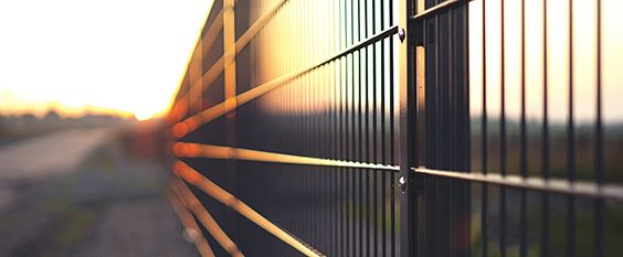 656 fence unsplash