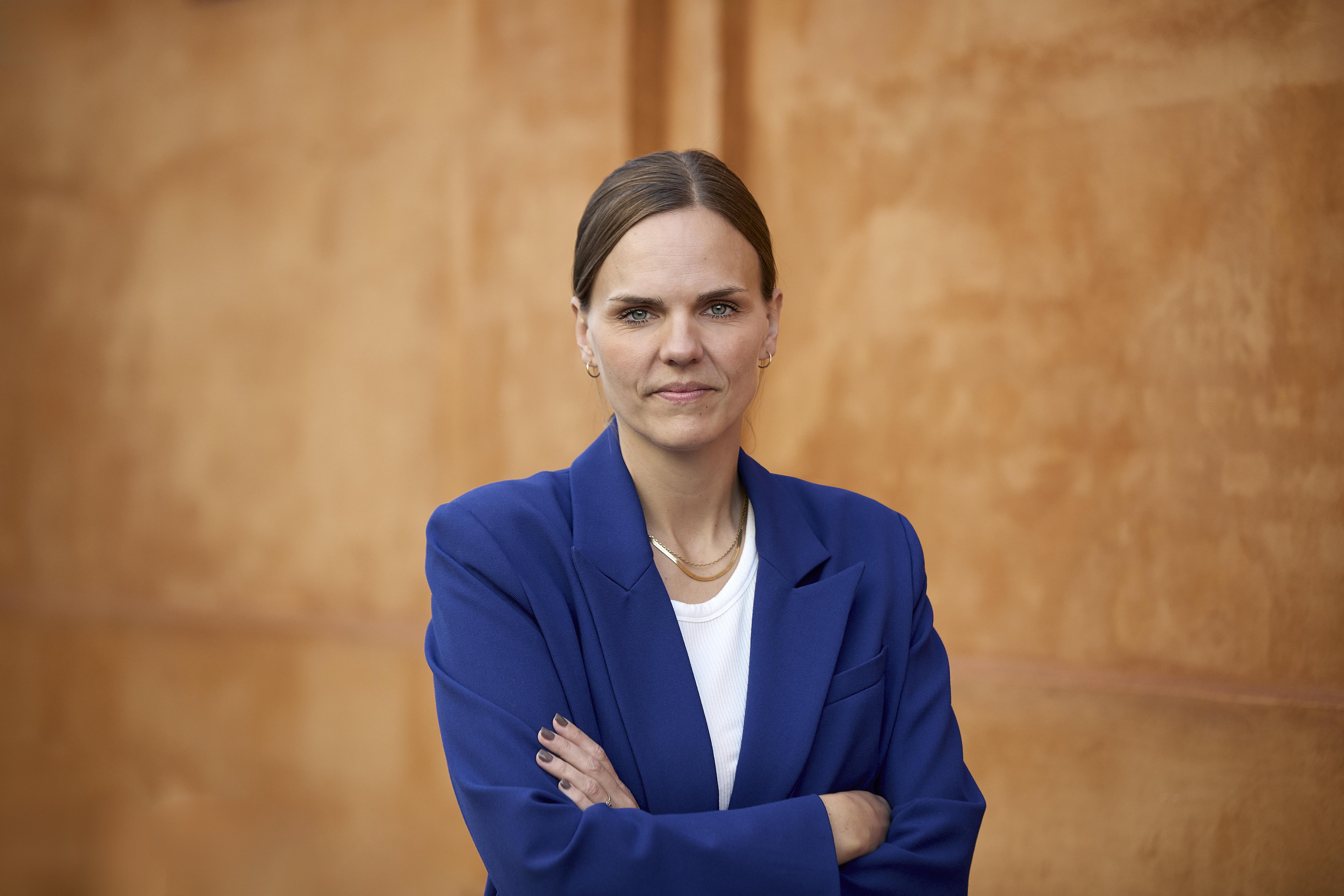 3898 Caroline Stage Olsen 0367