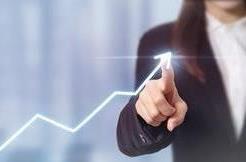 607 tjej visar pil upp