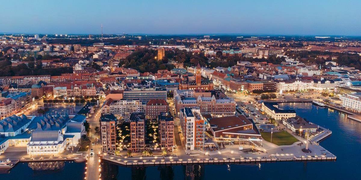 3299 DJI 0104 1200px