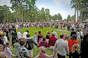 1215 MIDSOMMAR ERI18.JPG band bort kopiera