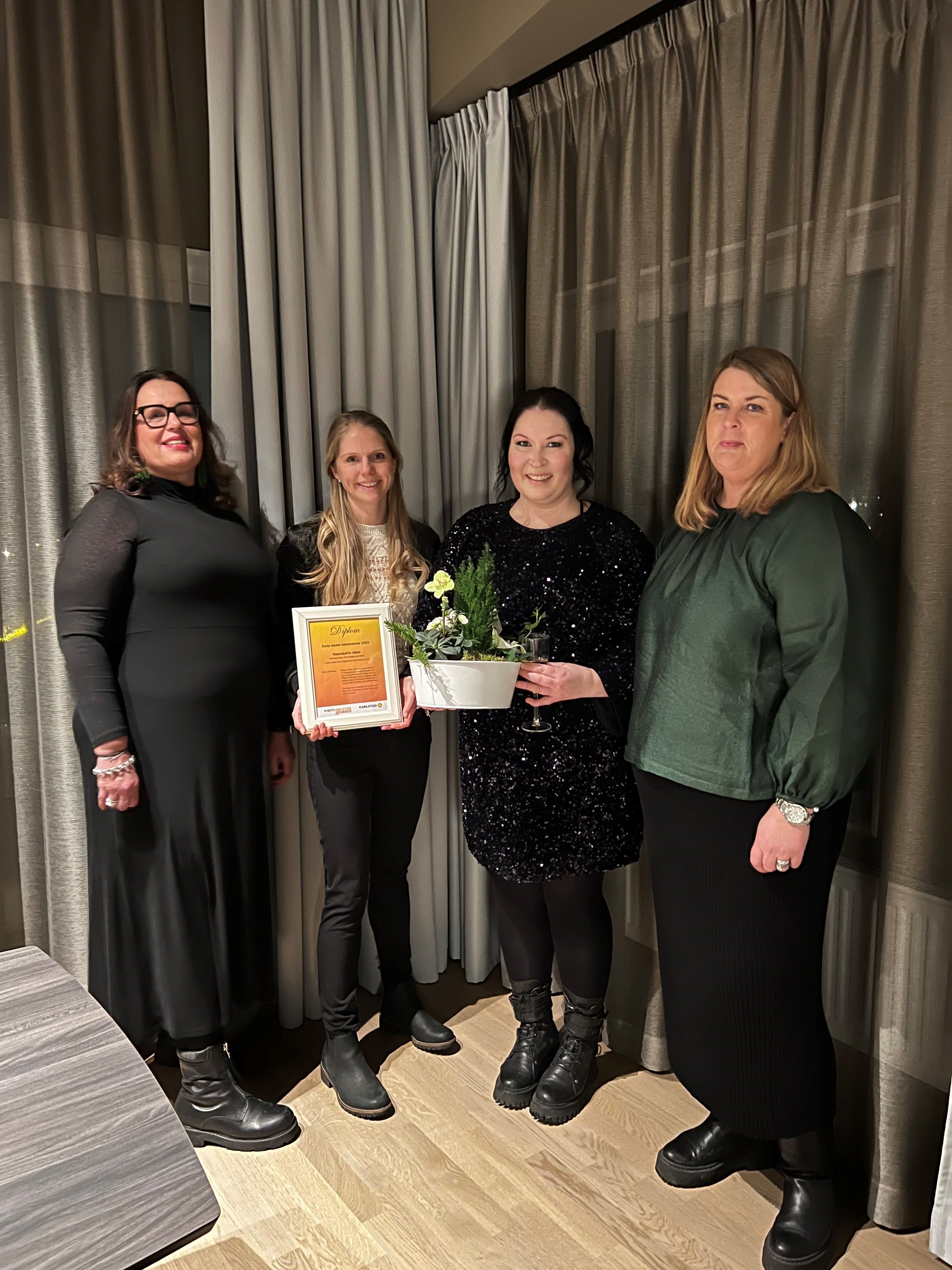 1286 Lokala m%c3%b6tesv%c3%a4rdar prisutdelning LIGHT