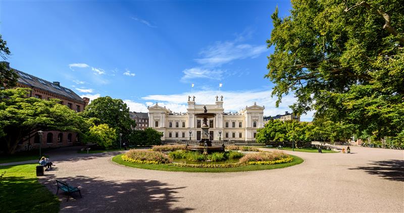 8153 Universitetshuset sep2016 01 (1)