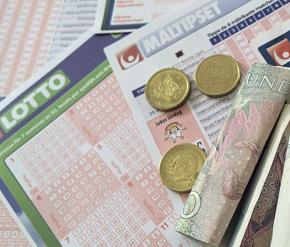 Lotto vouchers and money