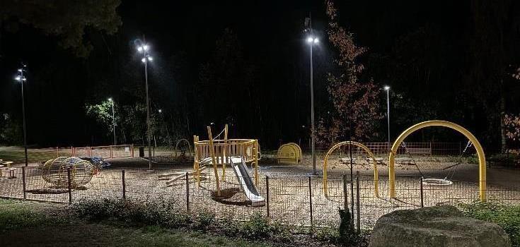 Hyvin suunniteltu ulkovalaistuksen ohjaus tuo pimeinä vuodenaikoina turvaa ja viihtyisyyttä.