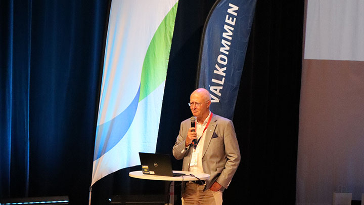 988 rektor3 webb
