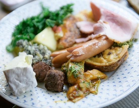 1774 buffet 5810183 640