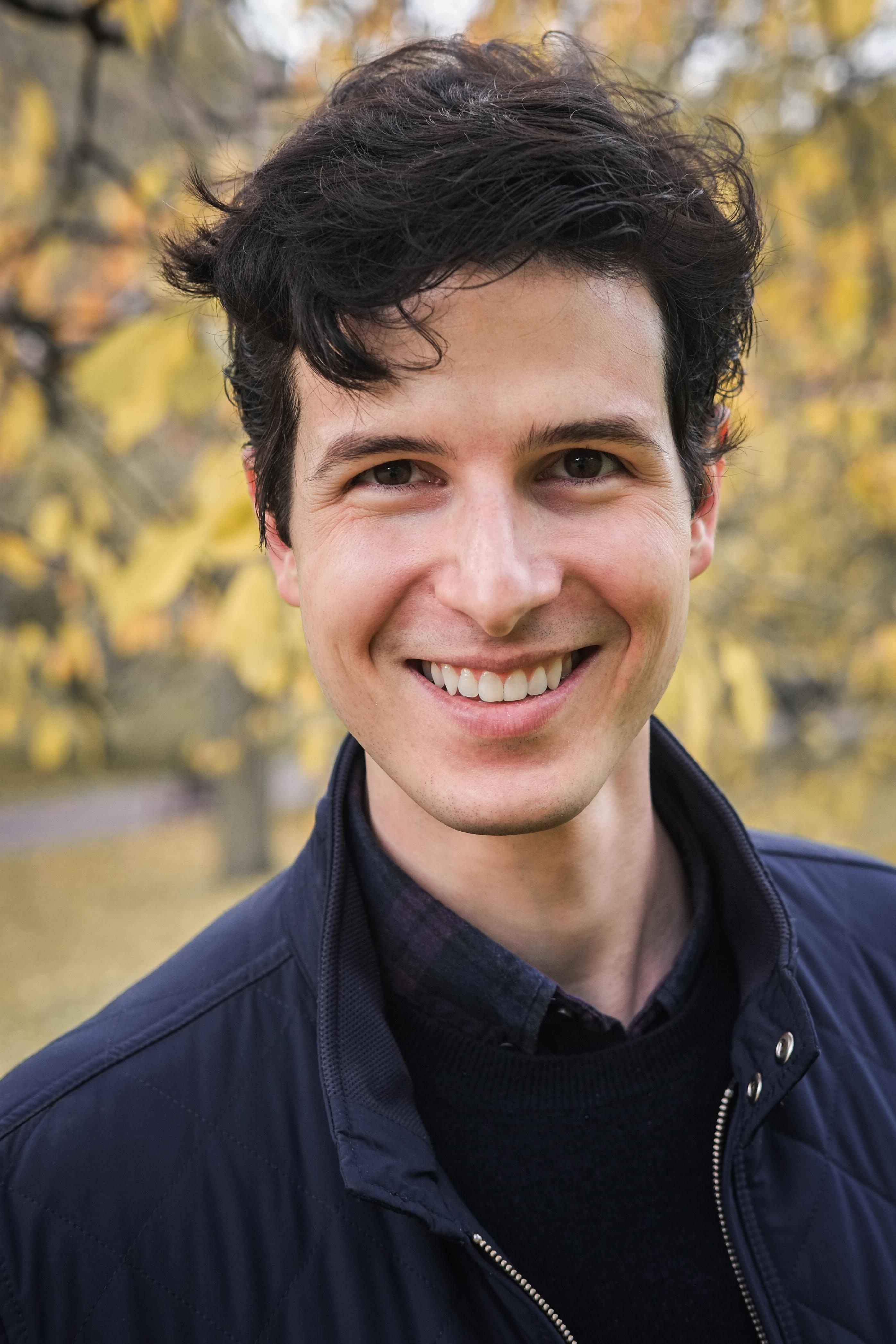 1444 TrevinYork headshot