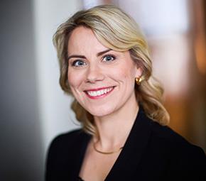 Saara-Sofia Sirenin kuva, kuvaaja Mikko Mäntyniemi