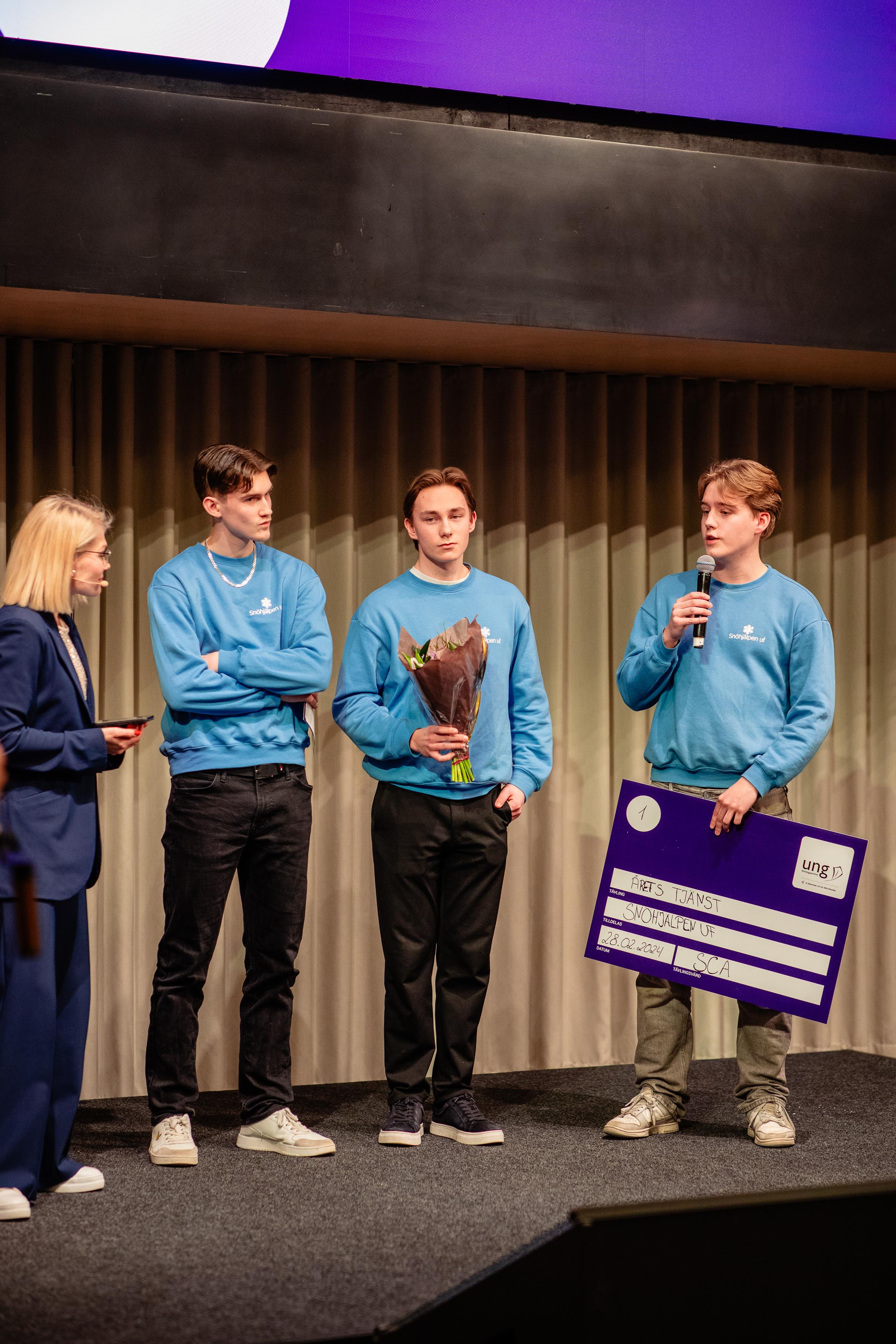 15215 %c3%85rets Tj%c3%a4nst%2c 1a%2c Sn%c3%b6hj%c3%a4lpen UF%2c Bj%c3%b6rkn%c3%a4sgymnasiet%2c Fotograf Lisa Bj%c3%b6rk 1